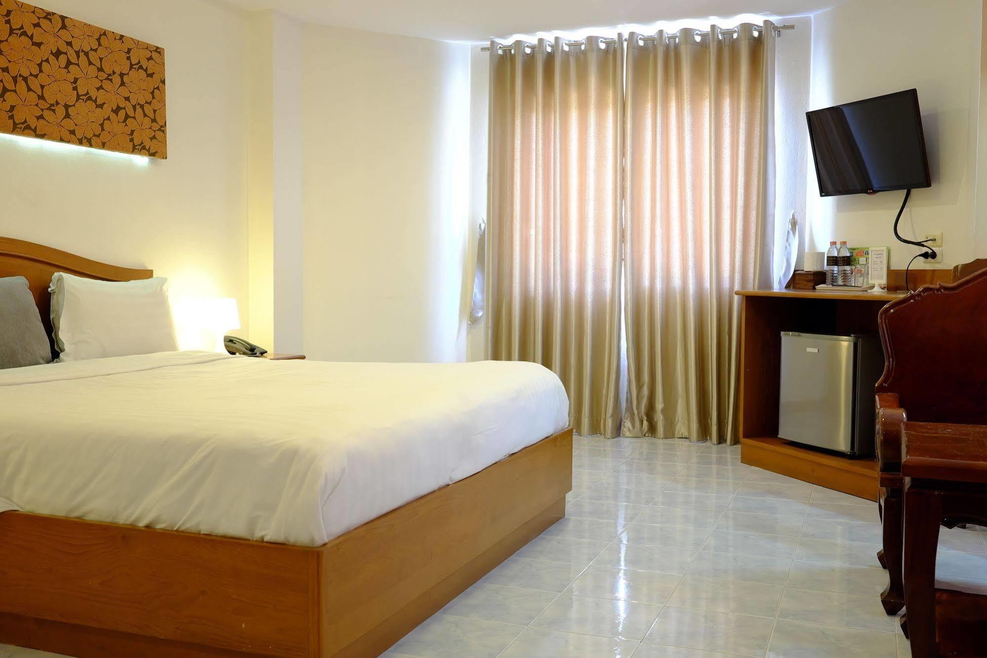 Pj Inn Pattaya Exterior photo
